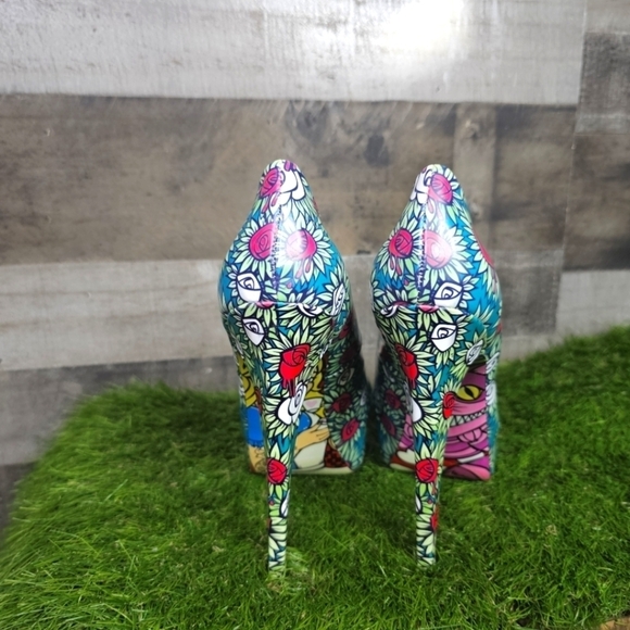 TAYLOR SAYS Wonderland Patent Leather Platforms | 9.5 - Picture 6 of 12